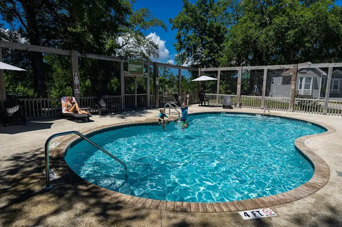 Live Oak Landing Picture 4