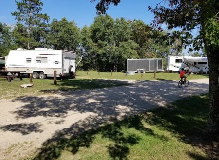 Muskrat Lake State Forest Campground