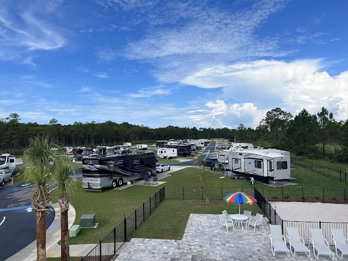 30A Luxury RV Resort Picture 2
