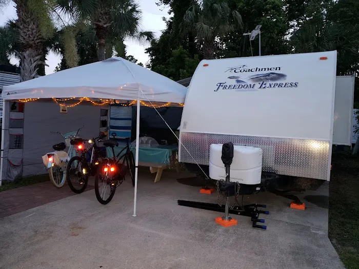 Emerald Coast RV Resort Picture 9