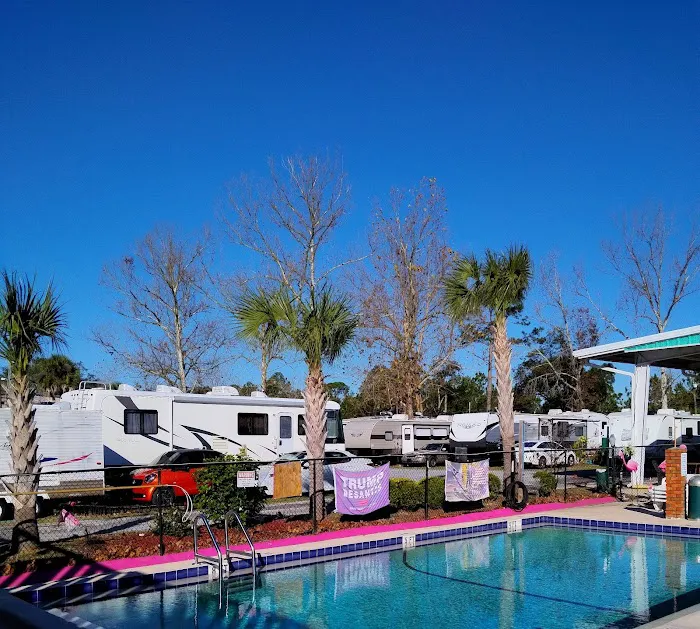 Front Beach RV Park and Motel Picture 5