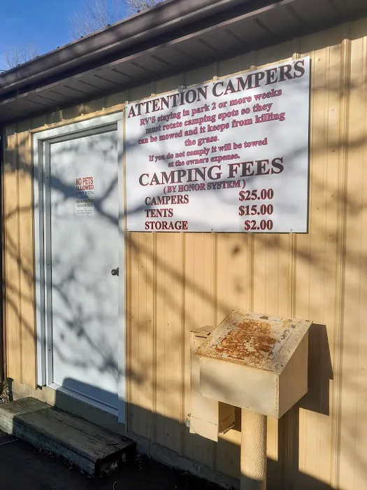 Section 600 Camping Picture 6