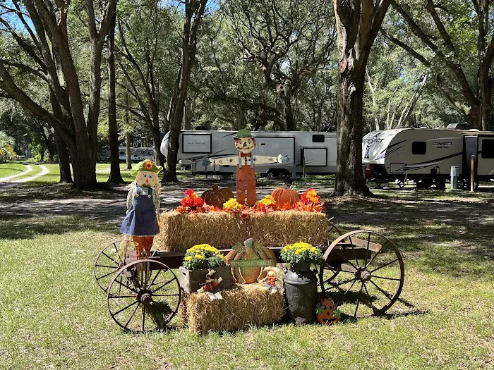 Rustic Oaks RV Park, LLC Picture 2