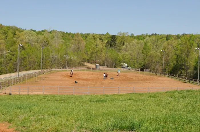 Campground at Grove River Ranch Picture 8
