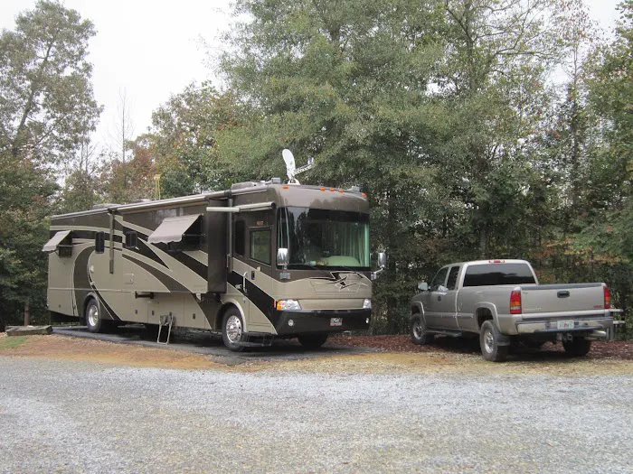 Campground at Grove River Ranch Picture 10