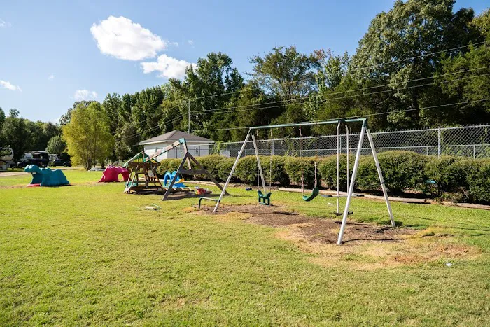 Memphis South RV Park & Campground Picture 10