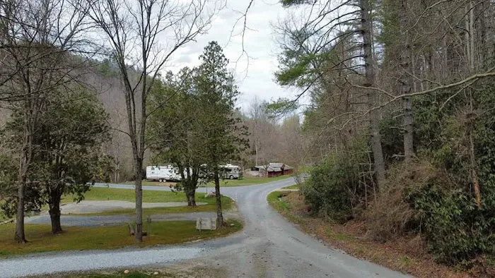 Tumbling Waters Campground and Trout Pond Picture 4