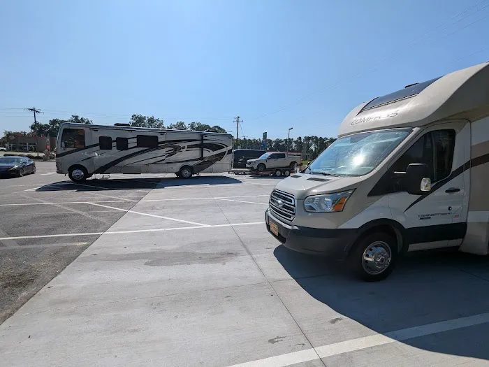 Love's RV Hookup Picture 3