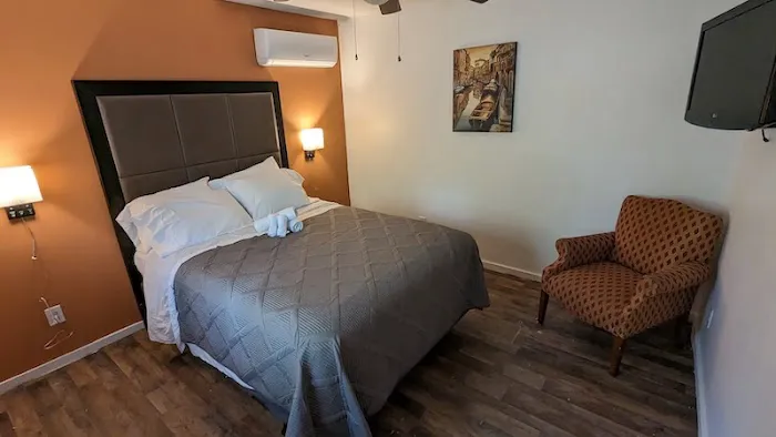 Pandoras Resort Picture 8