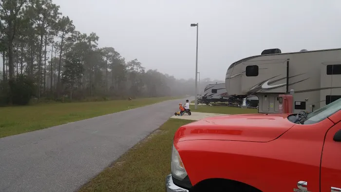 Hurlburt Field AFB FamCamp Picture 4