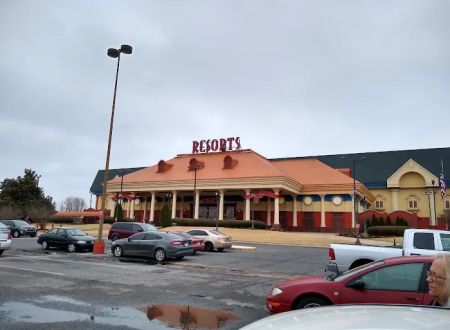 Hollywood Casino RV Park