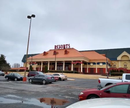 Hollywood Casino RV Park