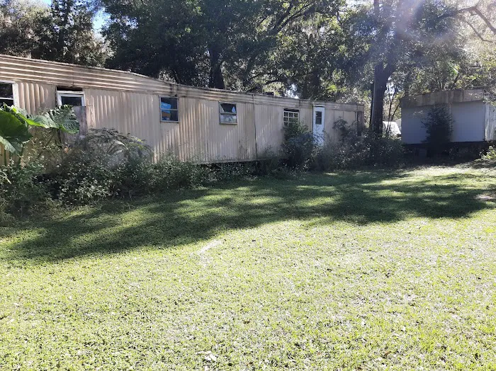Progress Mobile Home Park Picture 9