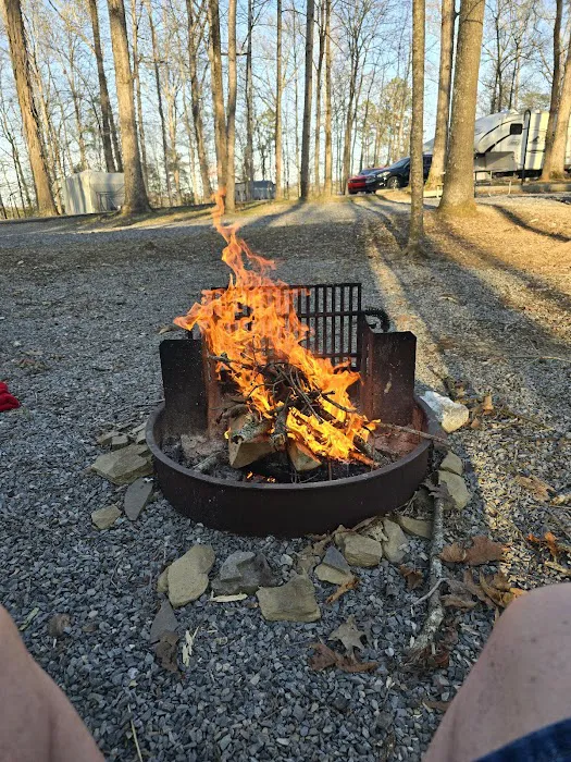 Notchy Creek Campground Picture 10