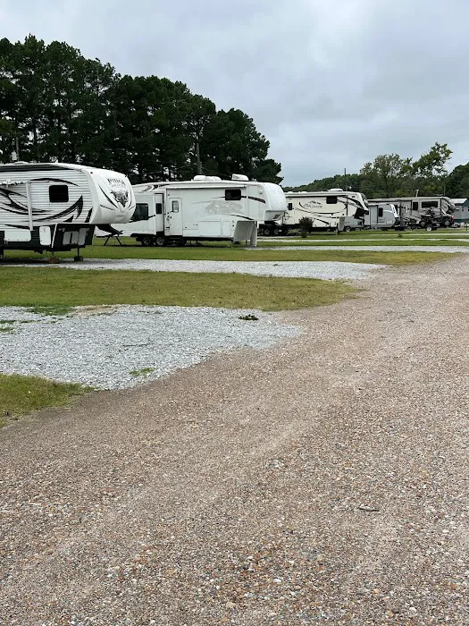 DURHAM RV PARK Picture 9