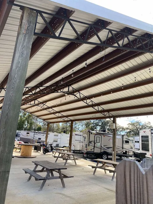 Eastern Pines RV Park - Lasso GA LLC Picture 6