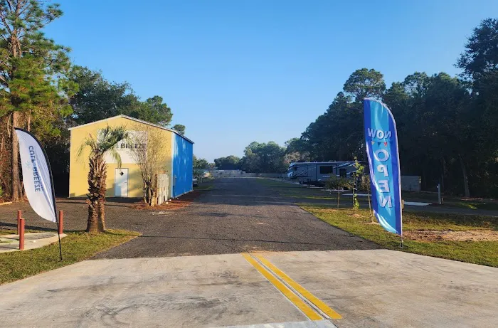 Gulf Breeze RV Park Picture 2