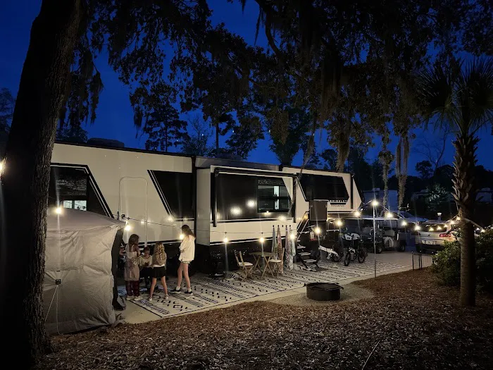 Hilton Head National RV Resort Main Clubhouse Picture 1