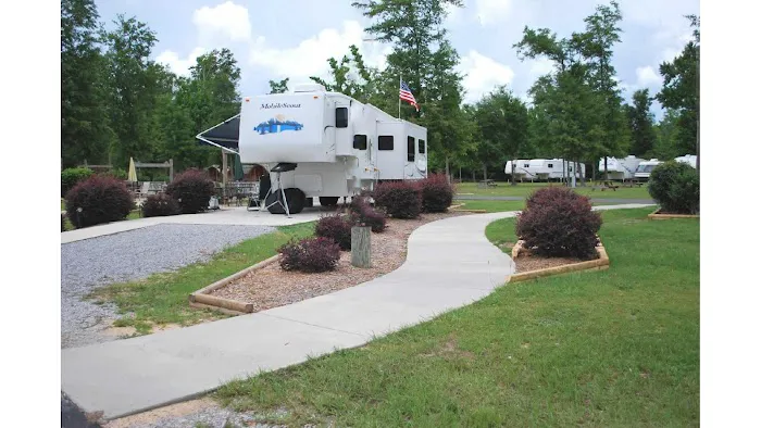 Unhitched RV | Milton Picture 8