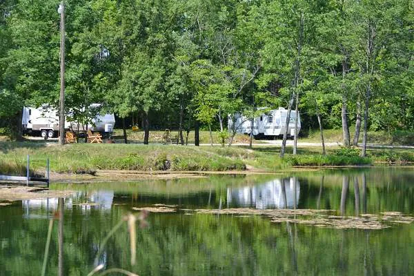Thousand Trails Horseshoe Lakes Picture 7