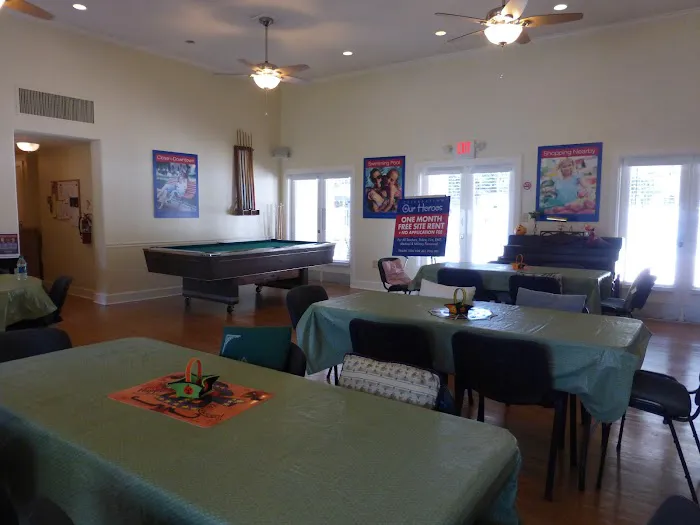 Brittany Estates Manufactured Home Community Picture 5