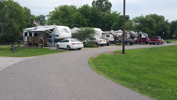 Livermore RV Park Picture 6