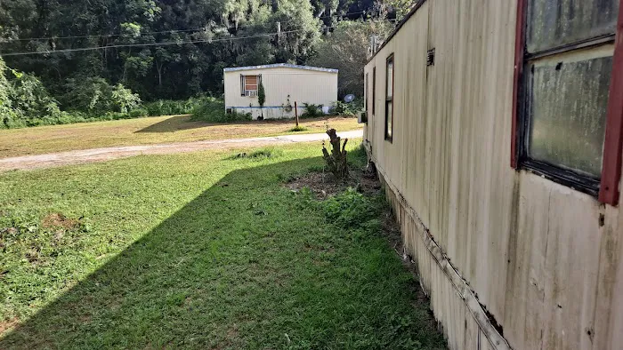 Pine Grove Trailer Park Picture 2