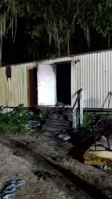 Pine Grove Trailer Park Picture 5