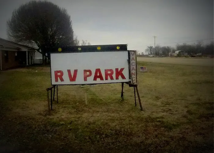 Almost Home RV Park Picture 8