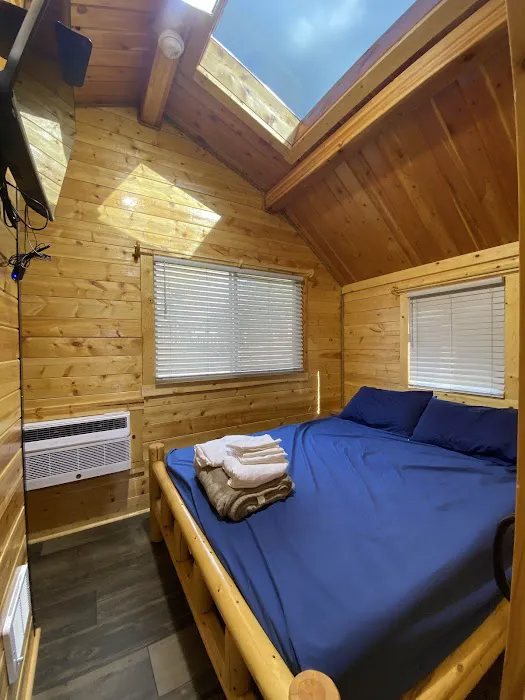 Bowling Green KOA Holiday Picture 2