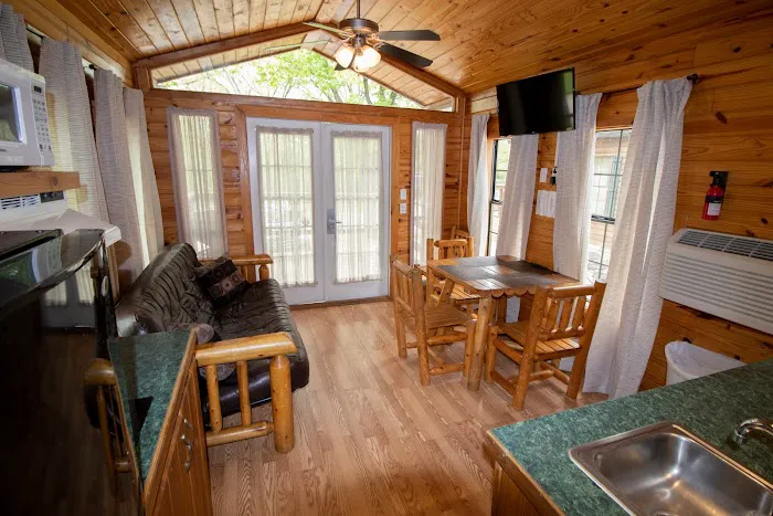 Bowling Green KOA Holiday Picture 8