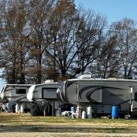 Midway RV Park ico