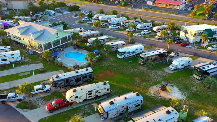 Pensacola Beach RV Resort Picture 10