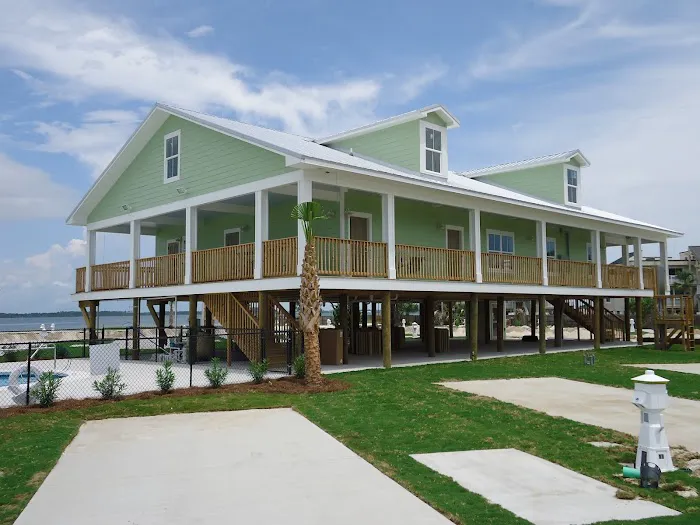 Pensacola Beach RV Resort Picture 9
