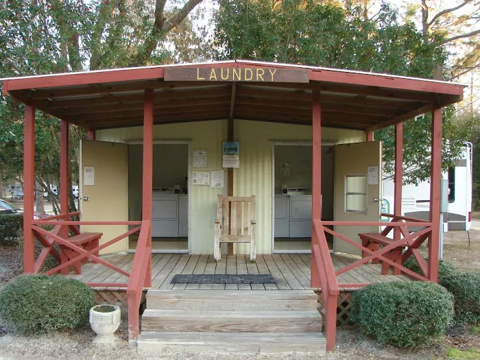 River's Edge RV Campground Picture 3