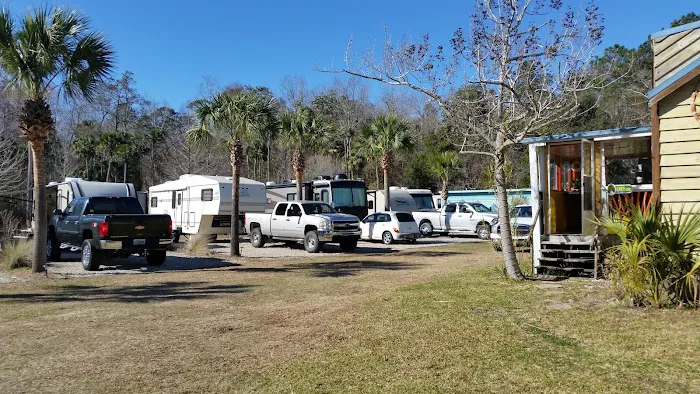 Piddler's Pointe RV Resort And Campground Picture 2