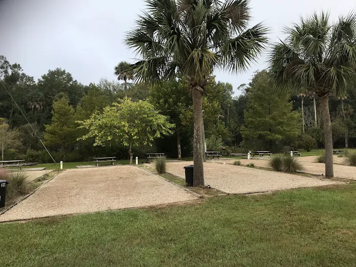 Piddler's Pointe RV Resort And Campground Picture 9