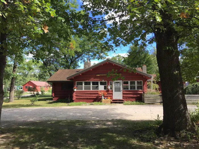Twin Oaks Campground & Cabins Picture 5