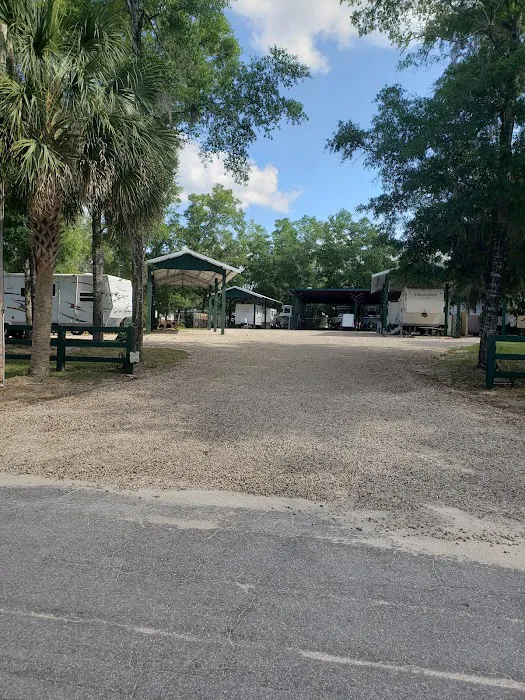 Three Fishes RV Park Picture 1