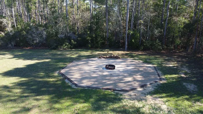 Jasmine Breeze RV Park Picture 3