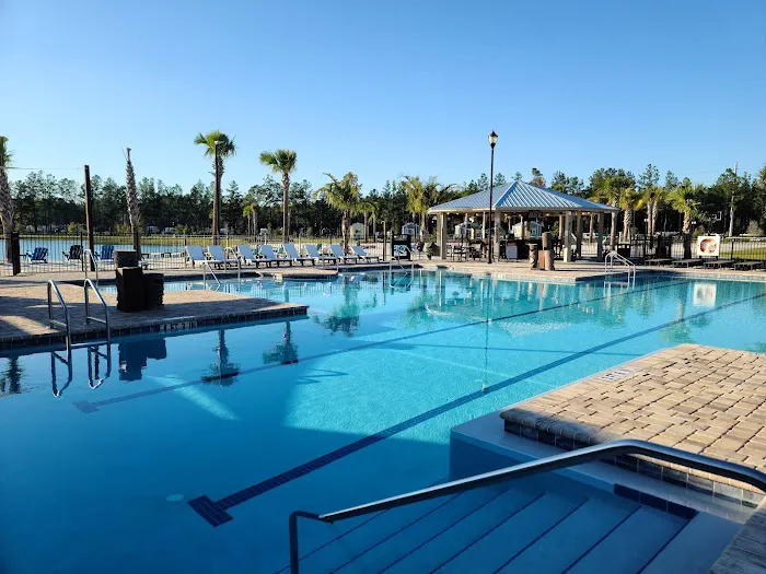 Island Oaks RV Resort Picture 1