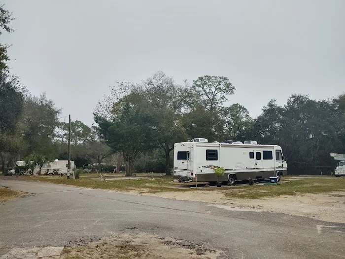 Cooper Lake RV Community Picture 9