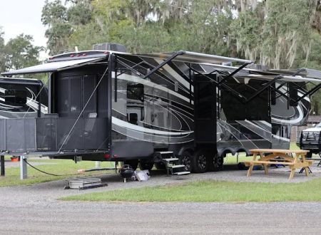 Old Florida RV Resort