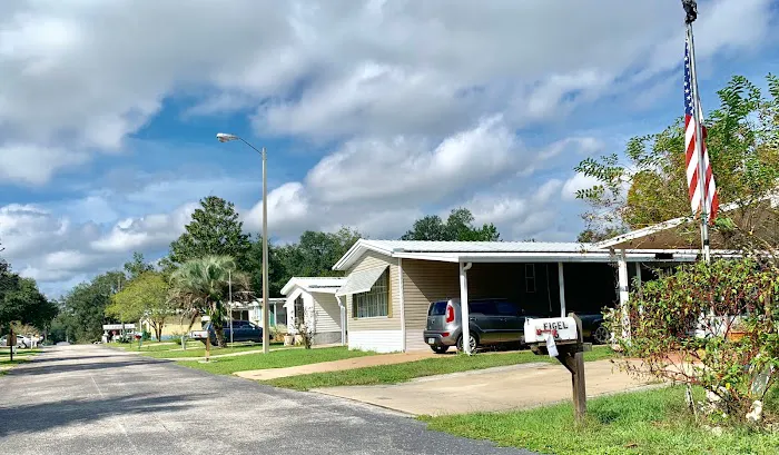 Golden Hills Mobile Home Park Picture 4