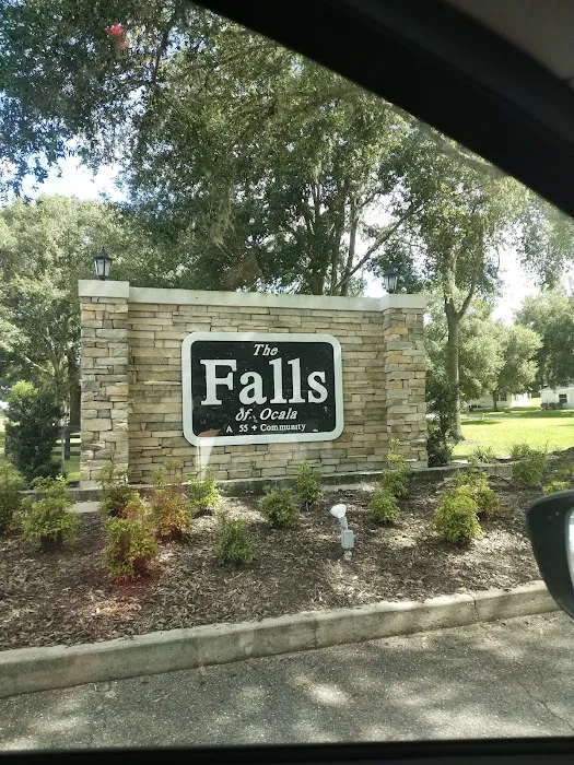 Falls of Ocala Clubhouse Picture 7