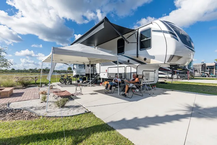 Champions Run Luxury RV Resort Picture 7