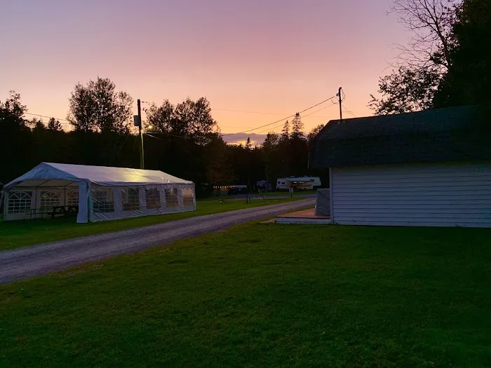 Rapid River Campground & Cabins Picture 10