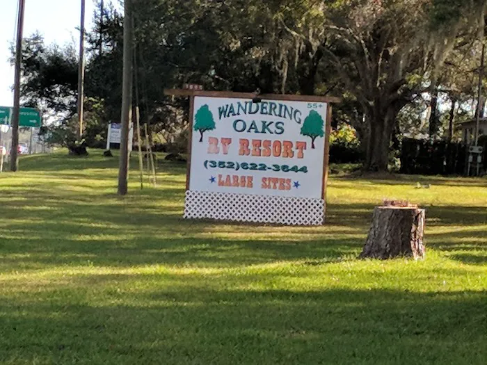 Wandering Oaks RV Park Picture 6