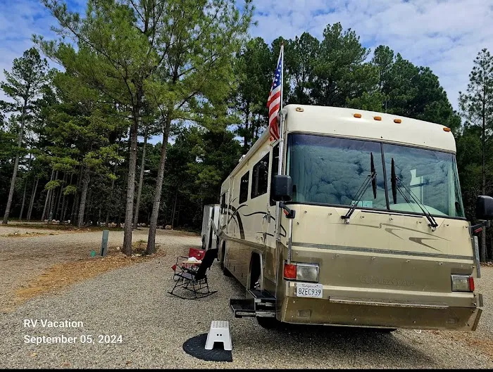 Plantation Park Home of the Happy Camper Picture 4