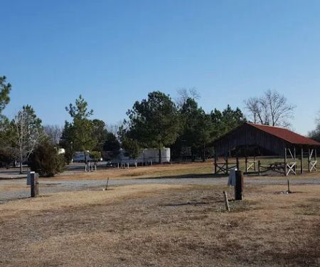 Rustic Pines RV Park